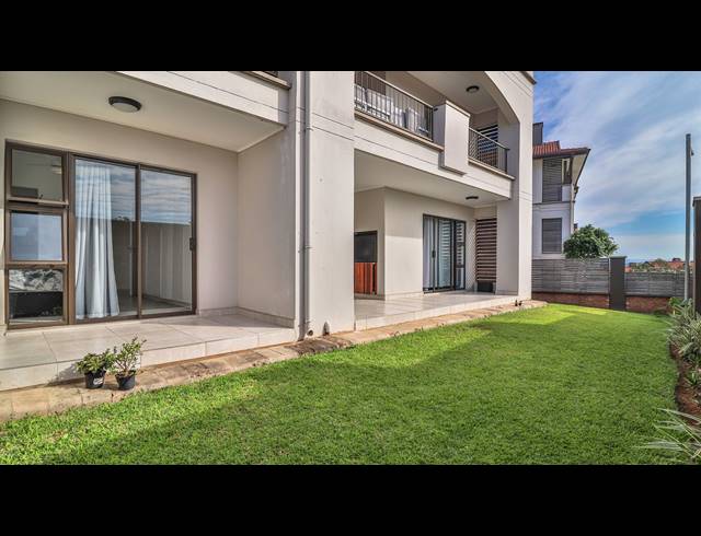 3 BEDROOM APARTMENT FOR SALE IN IZINGA ESTATE